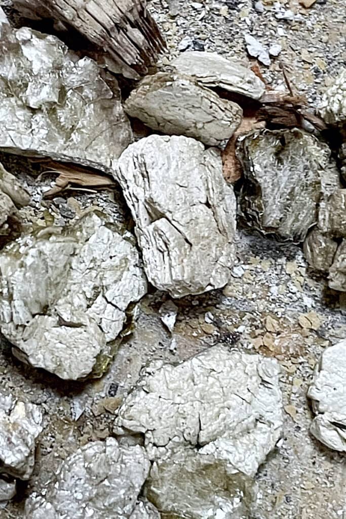 Vermiculite insulation